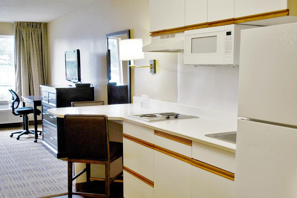 Extended Stay America Suites - Washington, Dc - Alexandria - Eisenhower Ave Exterior photo